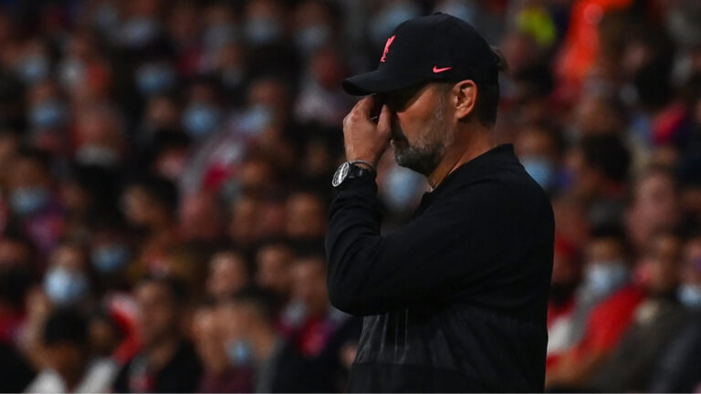 ออกมาสับแหลก