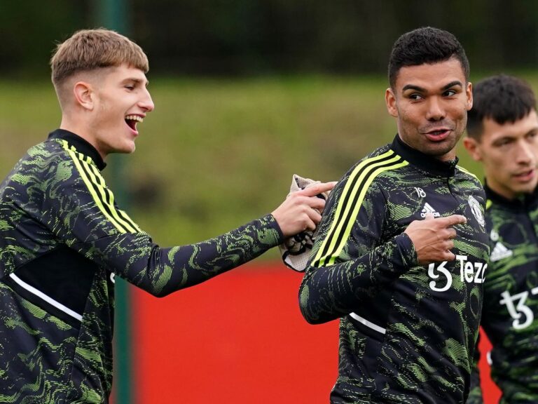 เตรียมพร้อมทั้งทีม