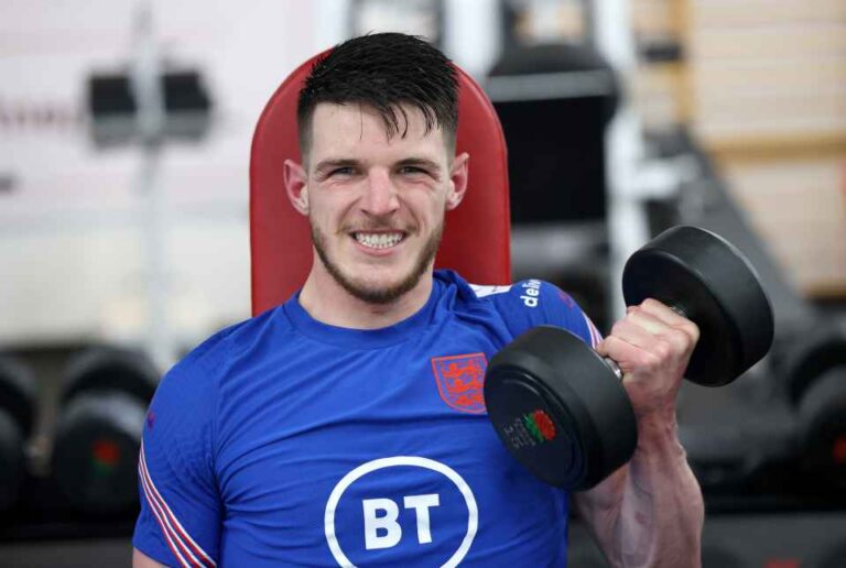 ผู้เข้ารอบ