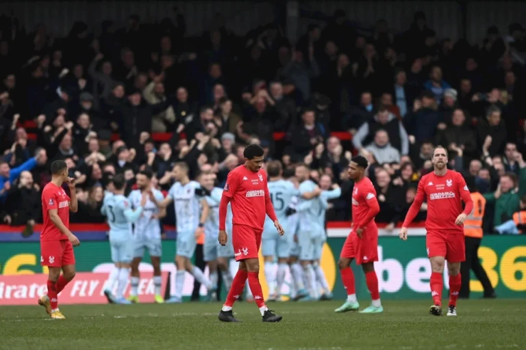 ไร้พ่ายต่อไป