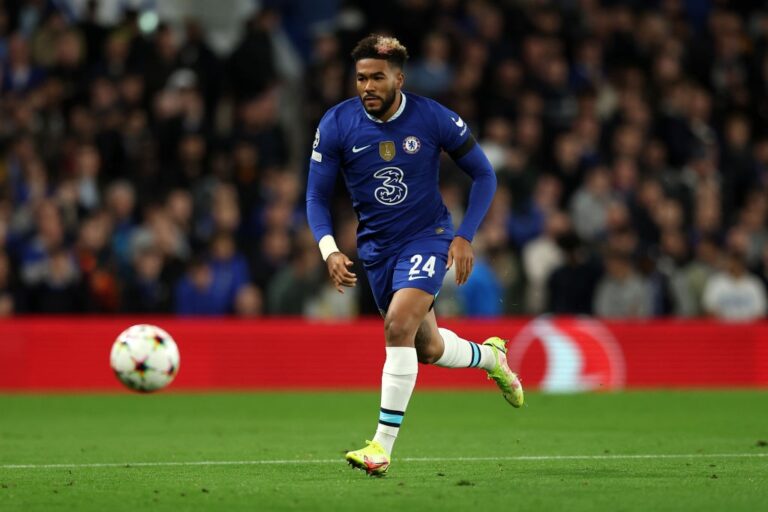 ใกล้หมดสัญญา