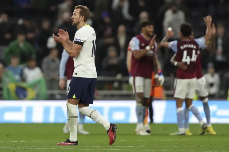 พลาดท่าพ่าย